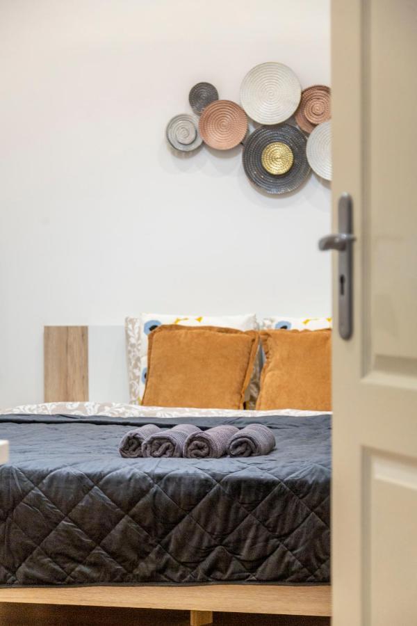 Cozy & Pleasant Homes In The Heart Of Budapest Exterior foto